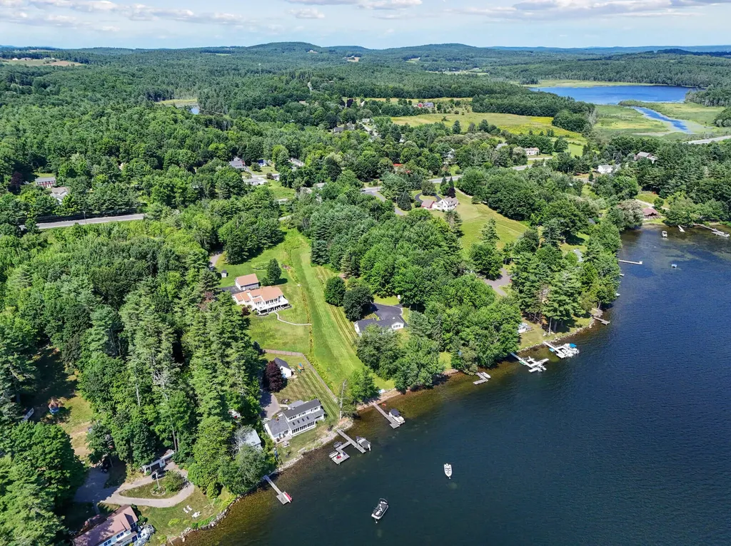 24 Loch Lane Winthrop ME 04364