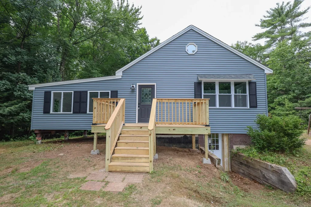 42 Indian Lake Drive Lebanon ME 04027