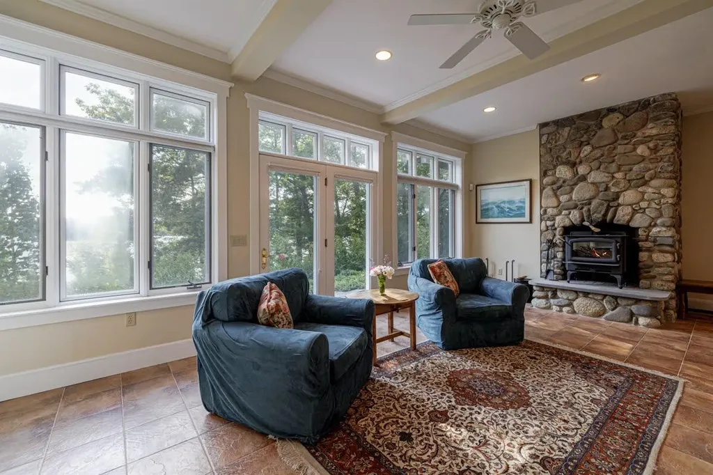 180 Ferry Road Brooksville ME 04617