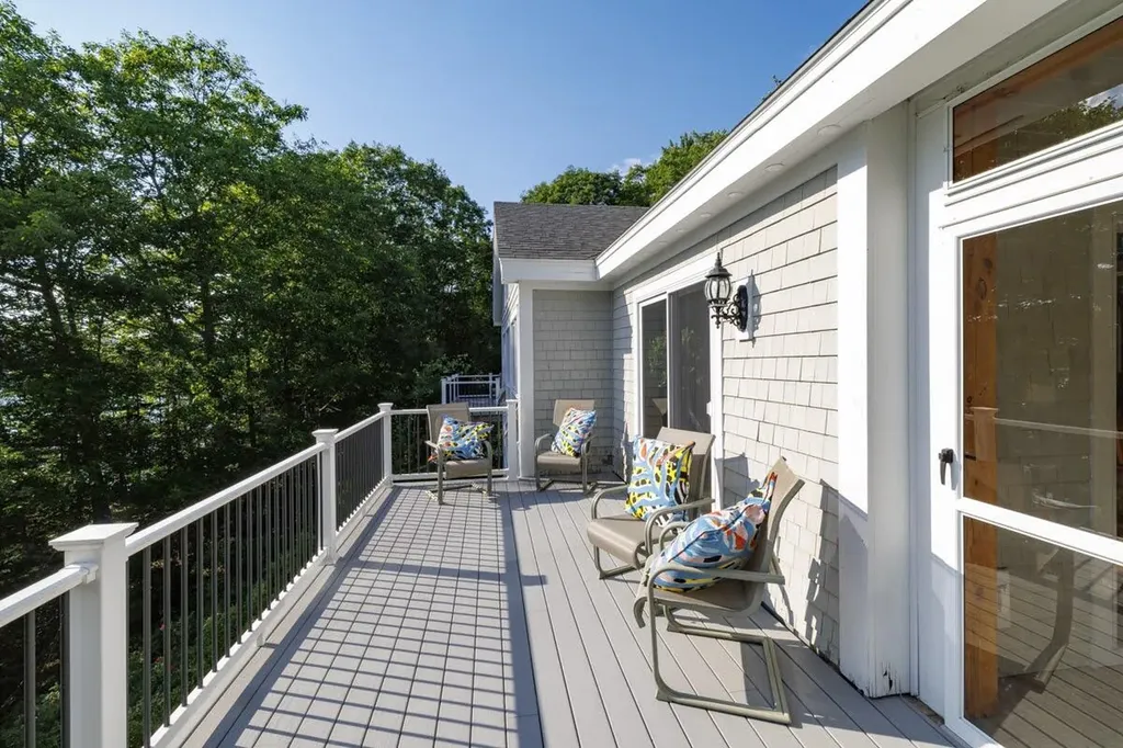 180 Ferry Road Brooksville ME 04617