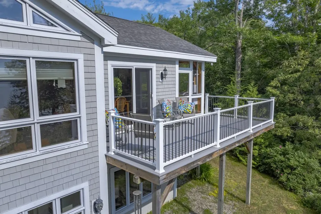 180 Ferry Road Brooksville ME 04617