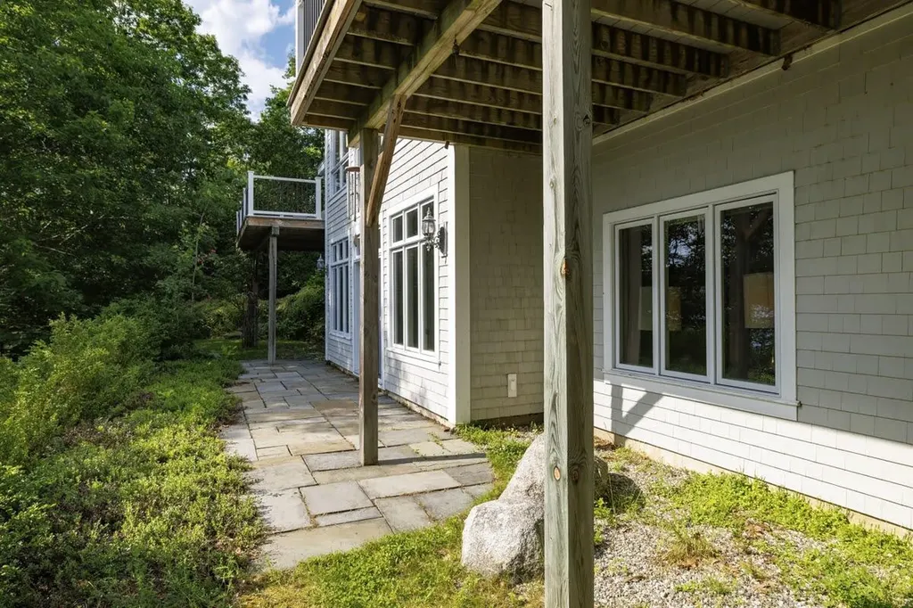 180 Ferry Road Brooksville ME 04617