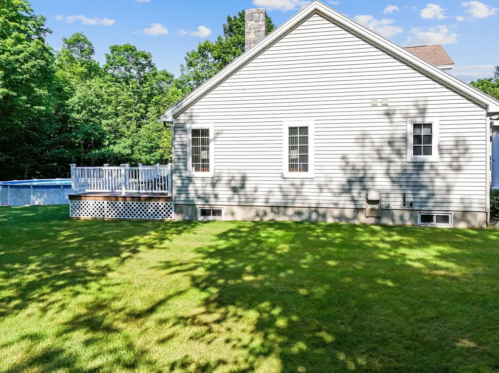 90 Davies Lane Readfield ME 04355