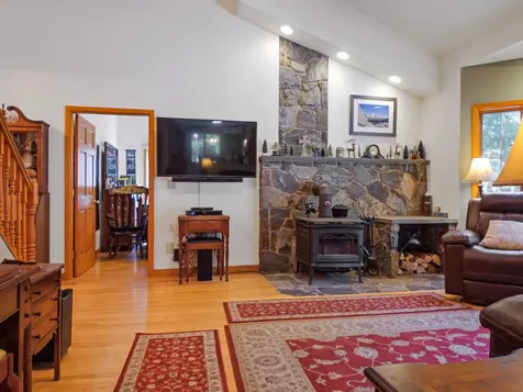 90 Davies Lane Readfield ME 04355