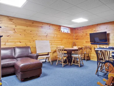 90 Davies Lane Readfield ME 04355