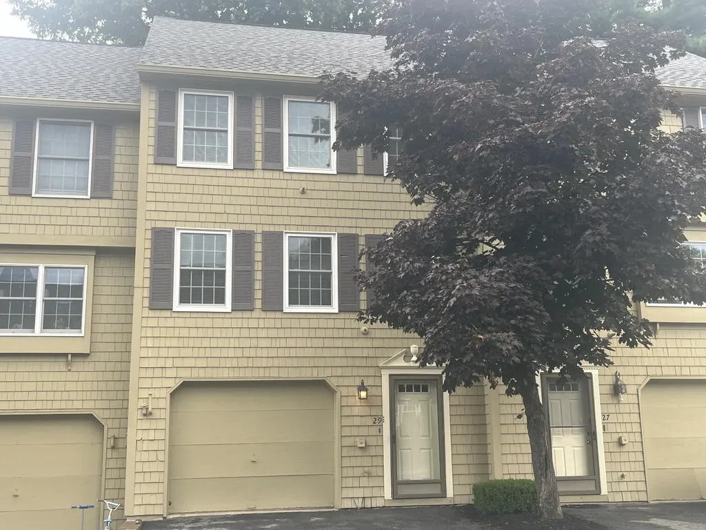 29 Royal Oaks Drive Auburn ME 04210