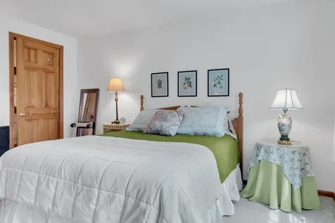 12 Harrison Circle Auburn ME 04210