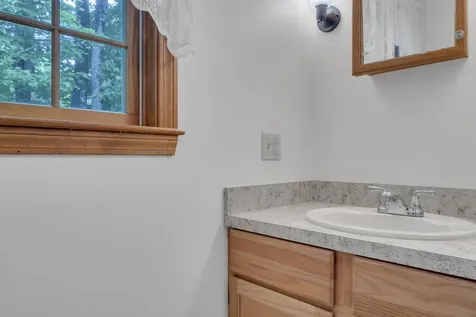 12 Harrison Circle Auburn ME 04210