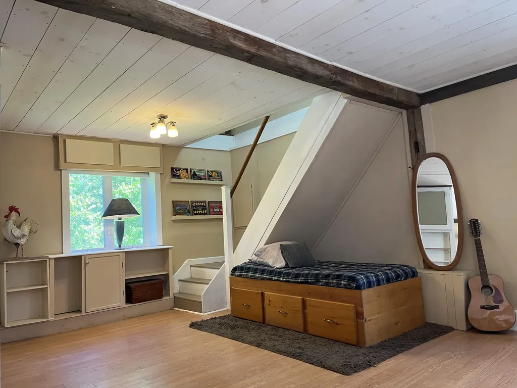 51 E Sandy River Road Mercer ME 04957