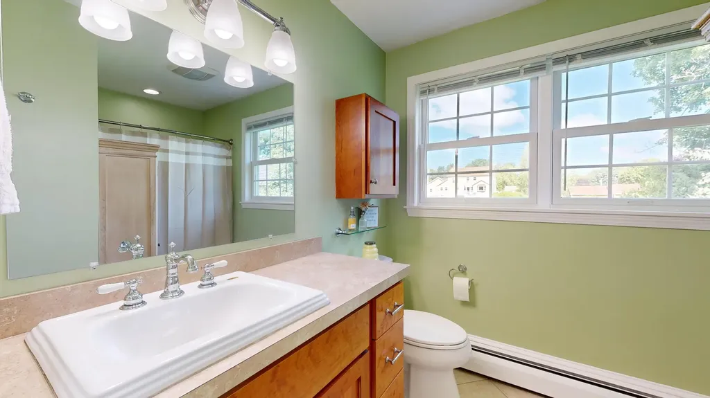 20 Shank Street Lewiston ME 04240