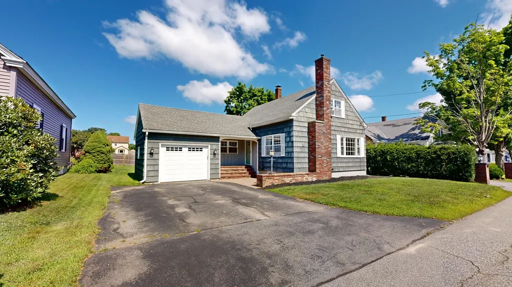 20 Shank Street Lewiston ME 04240