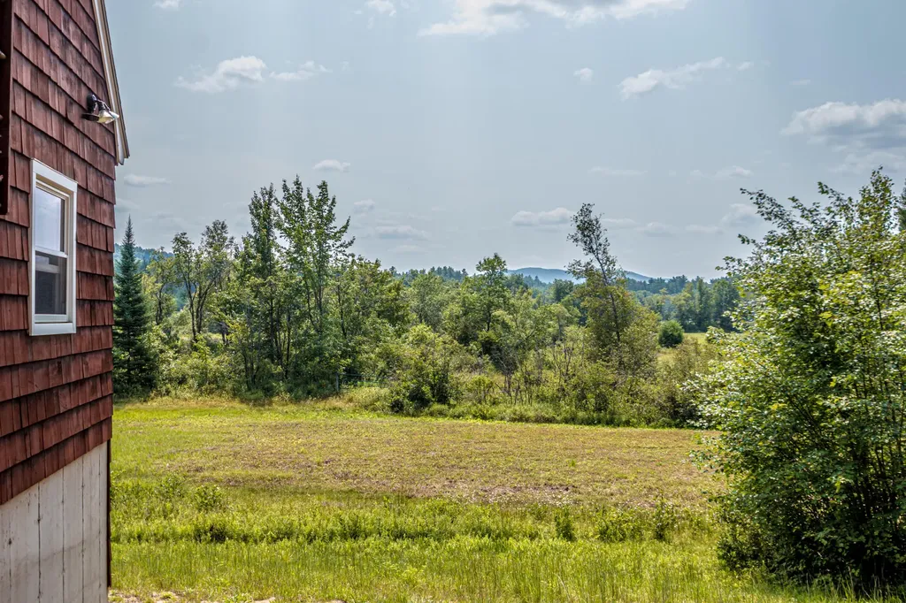 270 Hampshire Road Brownfield ME 04010