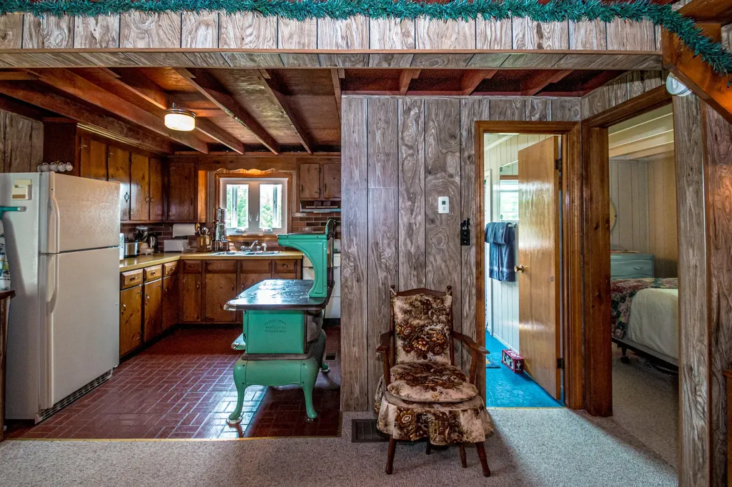 270 Hampshire Road Brownfield ME 04010