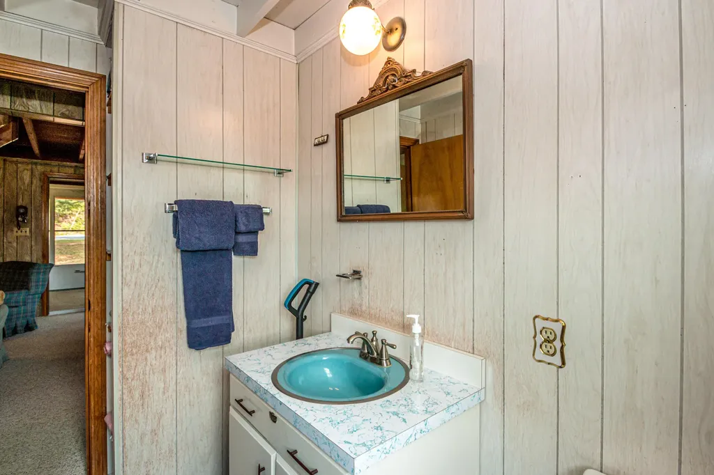 270 Hampshire Road Brownfield ME 04010