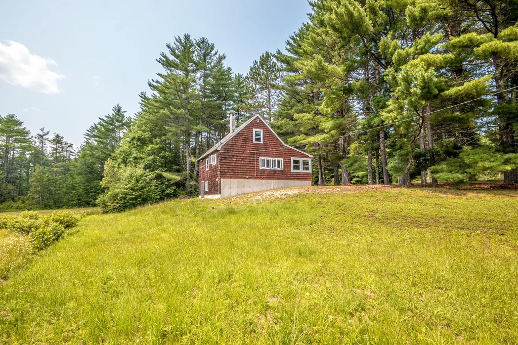 270 Hampshire Road Brownfield ME 04010