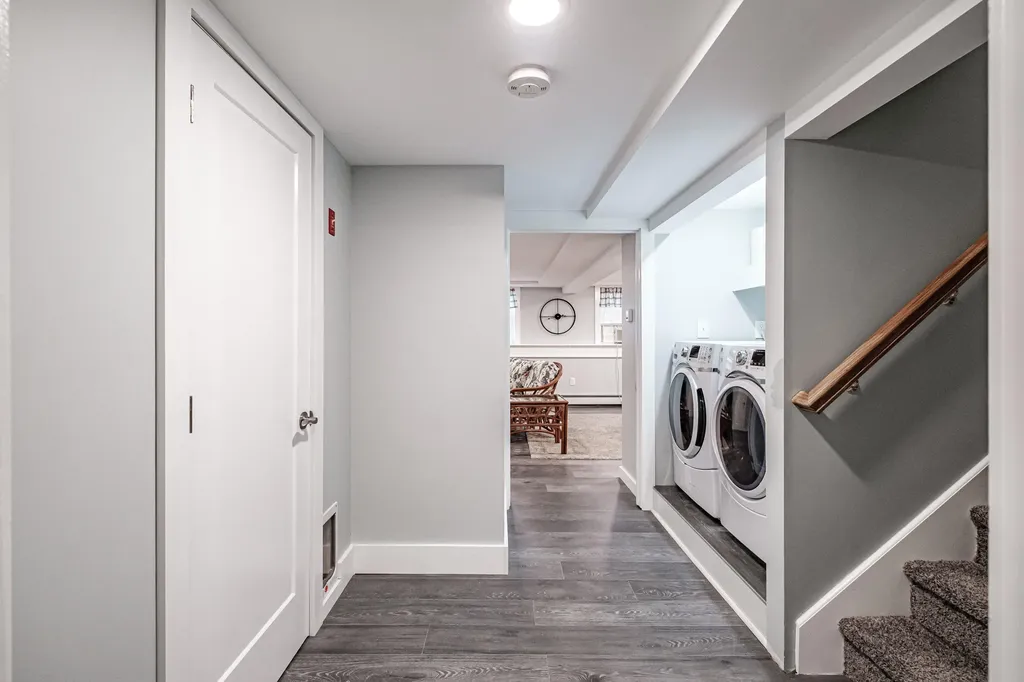5 Woodward Lane Falmouth ME 04105