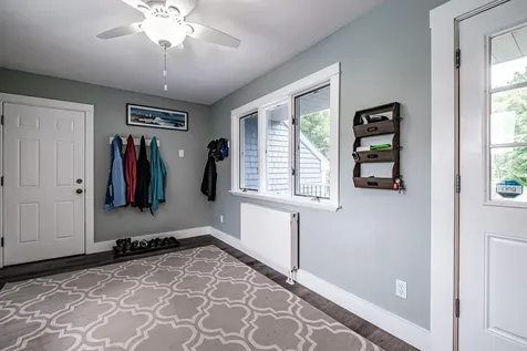 5 Woodward Lane Falmouth ME 04105