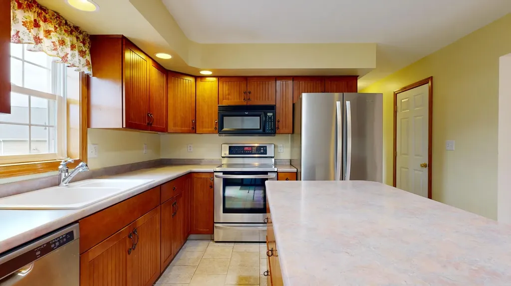 14 Amethyst Circle Auburn ME 04210