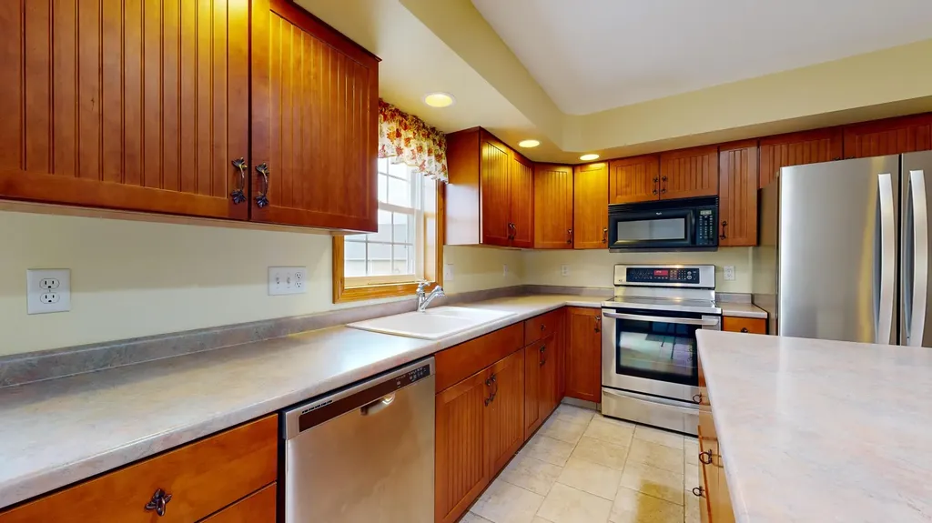 14 Amethyst Circle Auburn ME 04210