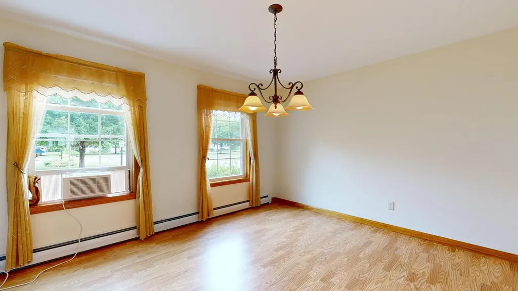 14 Amethyst Circle Auburn ME 04210