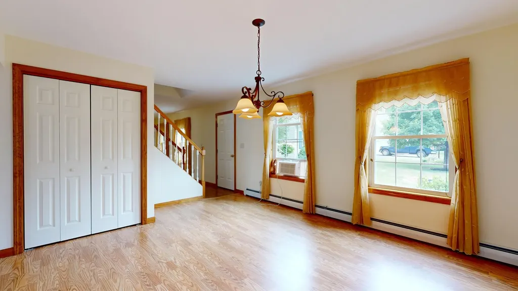 14 Amethyst Circle Auburn ME 04210