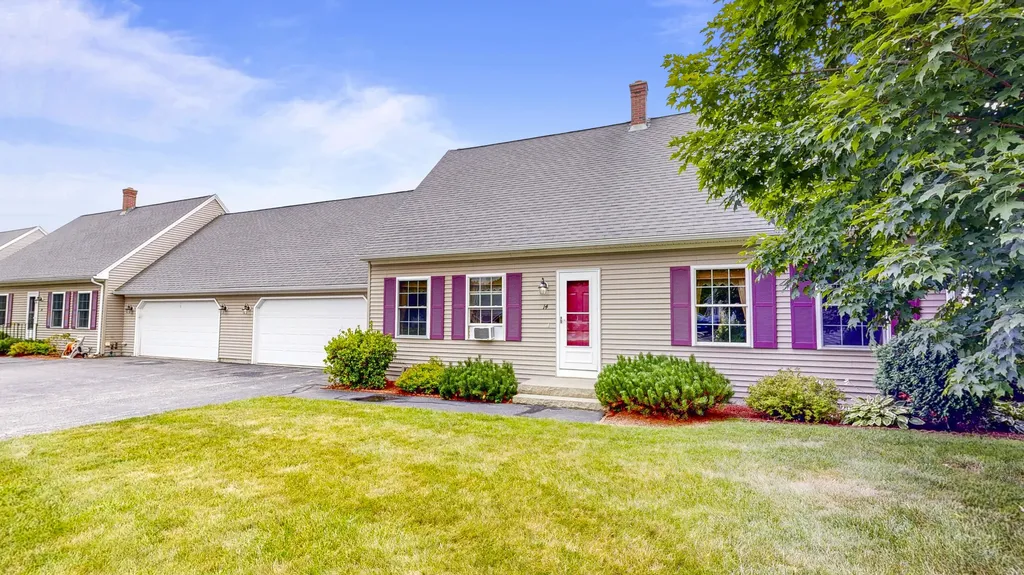 14 Amethyst Circle Auburn ME 04210