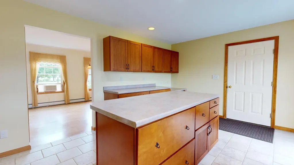 14 Amethyst Circle Auburn ME 04210