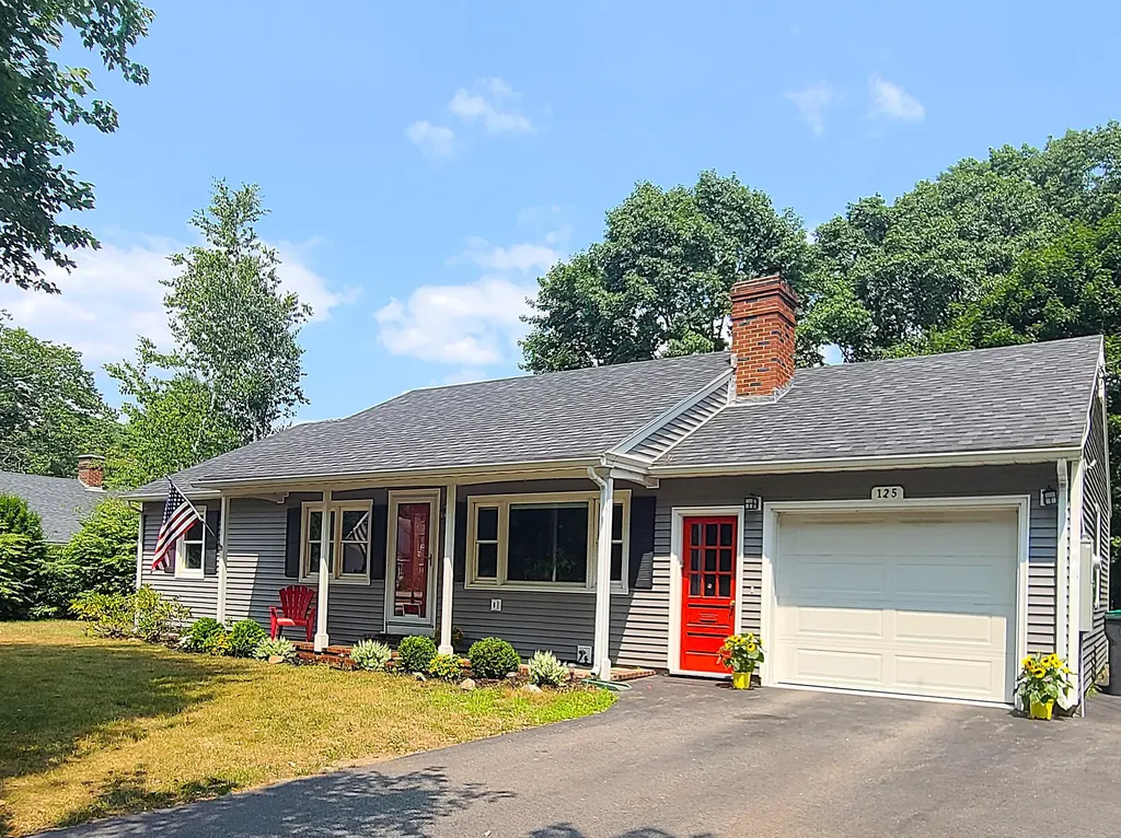 125 Fletcher Street Kennebunk ME 04043