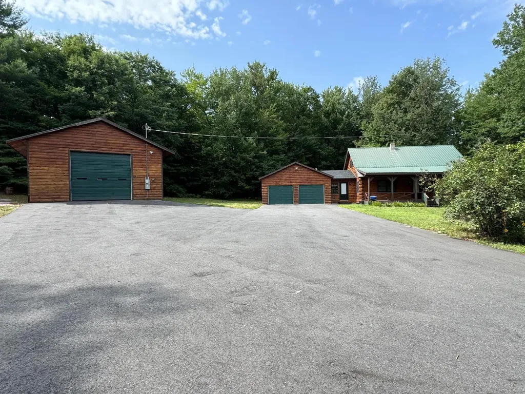 7 Autumn Lane Livermore ME 04253