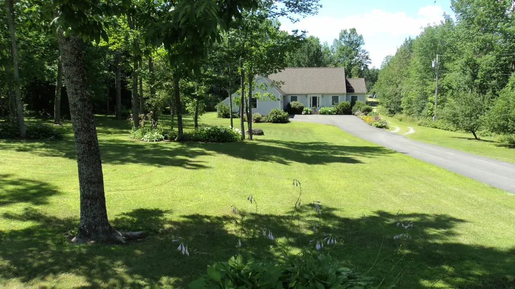 57 Mayo Road Hampden ME 04444