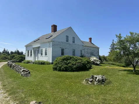3 South Road Matinicus Isle Plt ME 04851