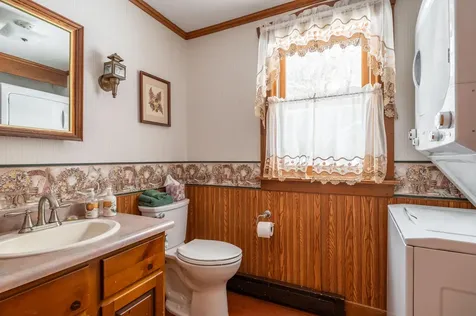 360 Vaughn Road Dover-foxcroft ME 04426