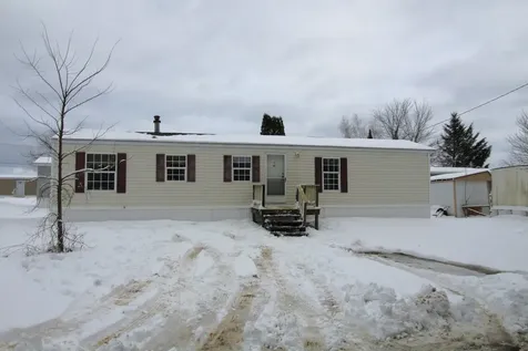 50 Winter Drive Farmingdale ME 04344