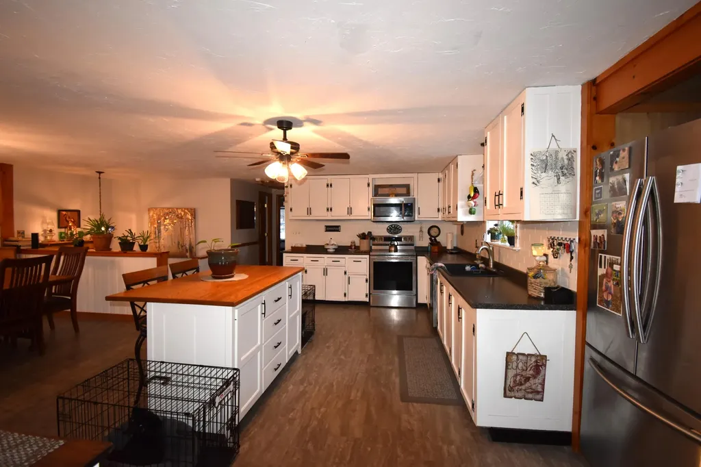 123 Etna Road Plymouth ME 04969