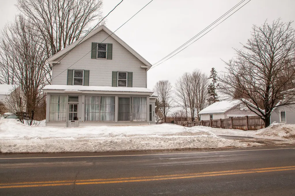 153 Perham Street Farmington ME 04938
