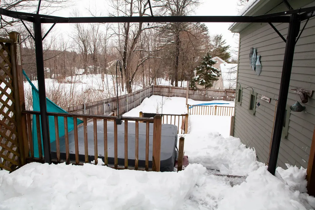 153 Perham Street Farmington ME 04938