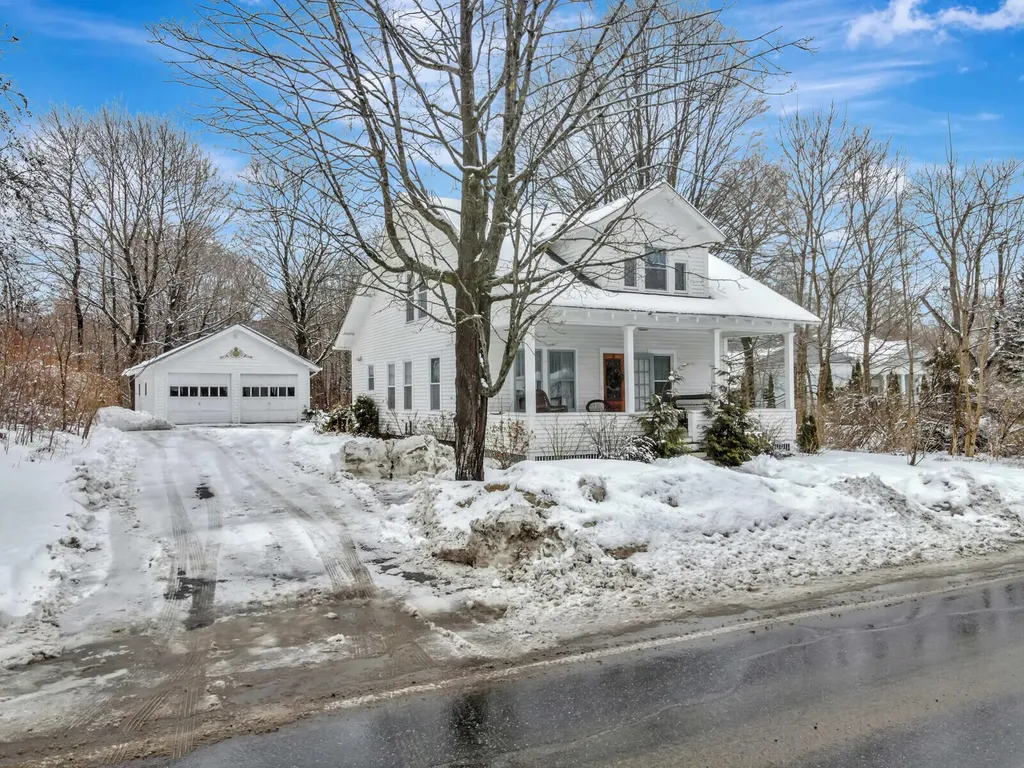 727 Main Street Monmouth ME 04259