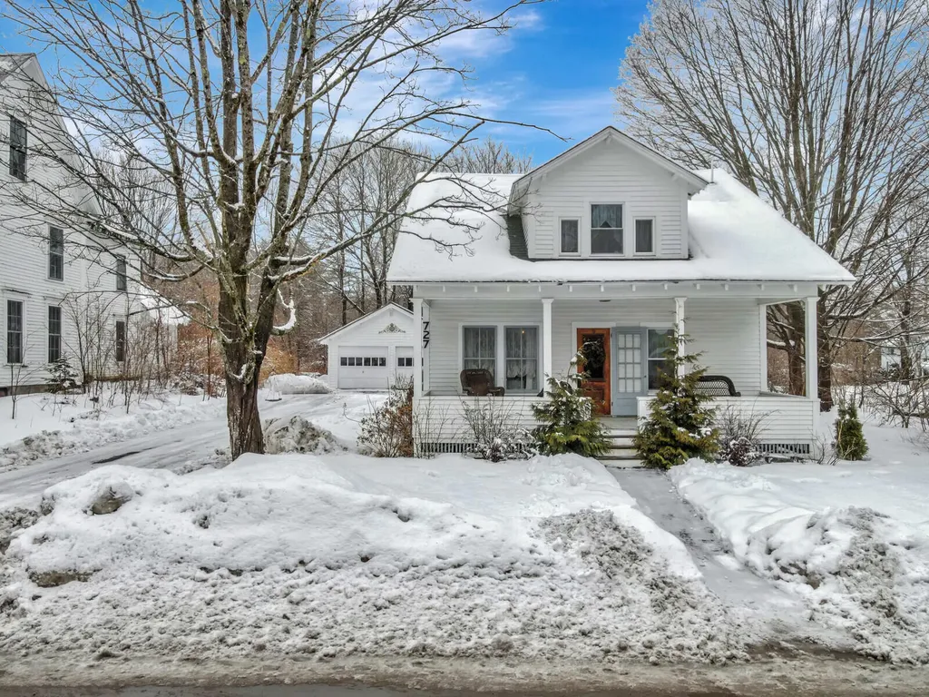 727 Main Street Monmouth ME 04259