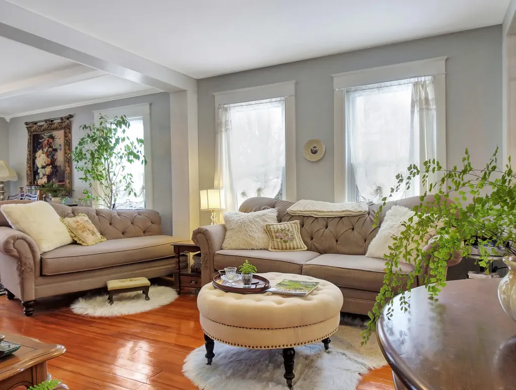 727 Main Street Monmouth ME 04259