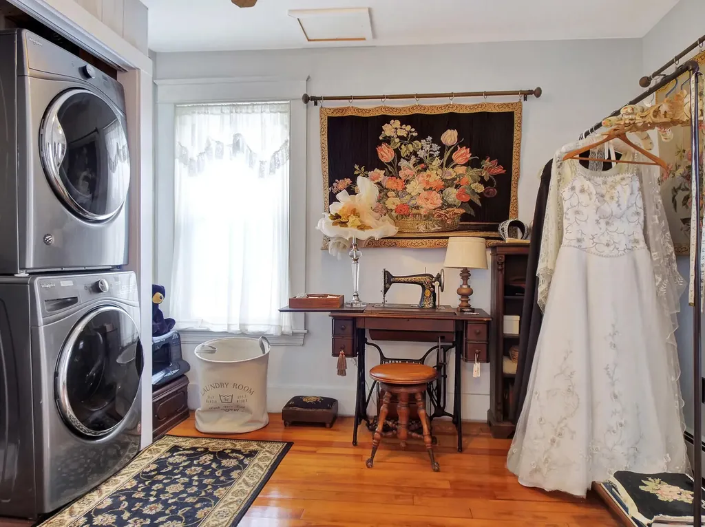 727 Main Street Monmouth ME 04259