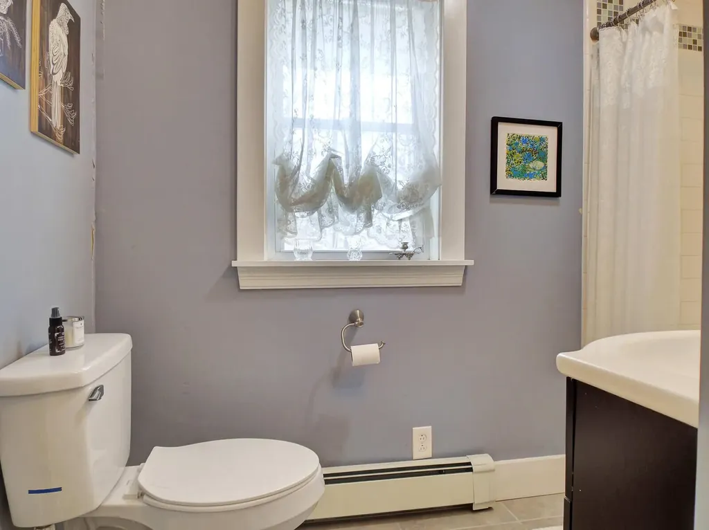 727 Main Street Monmouth ME 04259