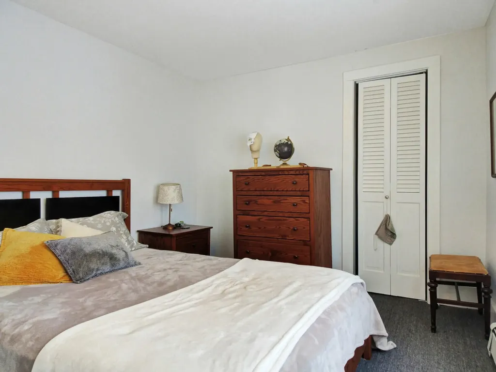 727 Main Street Monmouth ME 04259