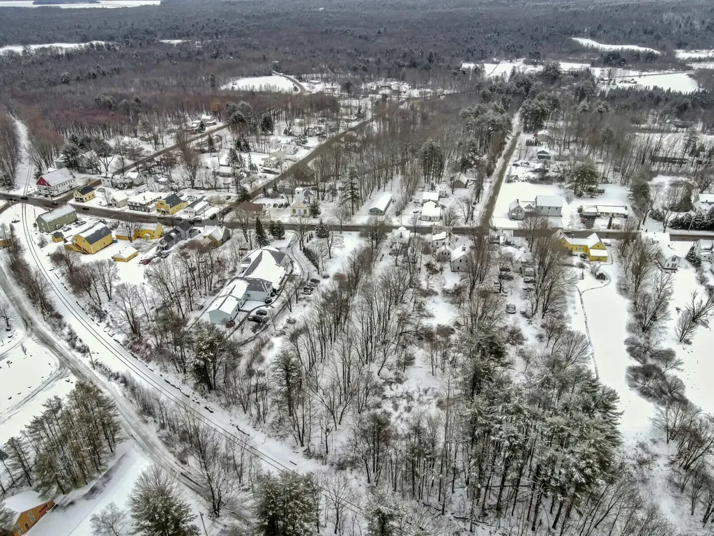 727 Main Street Monmouth ME 04259