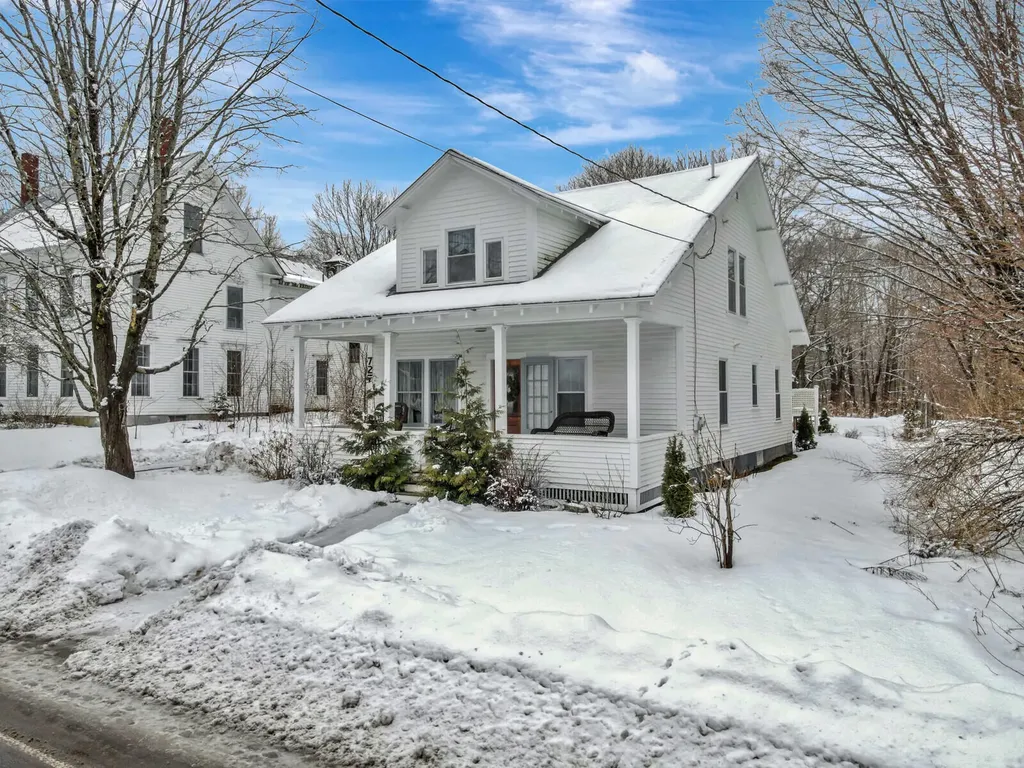 727 Main Street Monmouth ME 04259