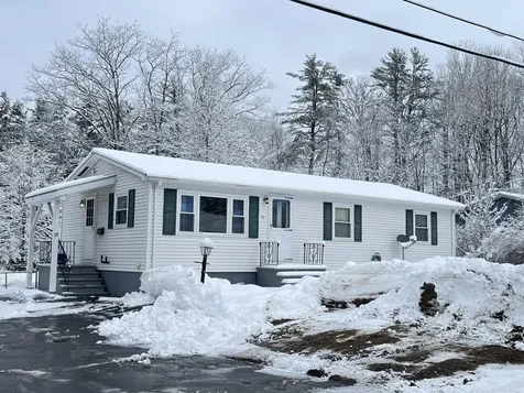 58 Olive Street Auburn ME 04210