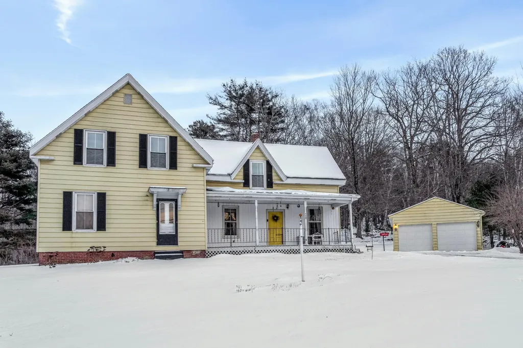 590 Wiscasset Road Pittston ME 04345