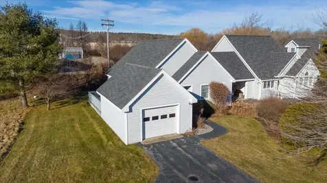 16 Schooner Drive Rockland ME 04841
