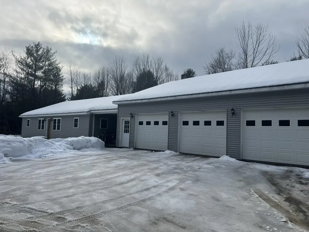 19 Whitetail Road Oakland ME 04963