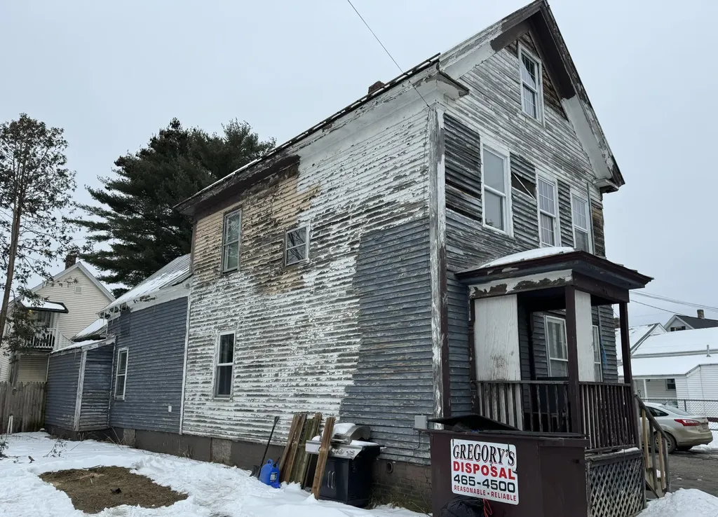 3 Carrean Street Waterville ME 04901