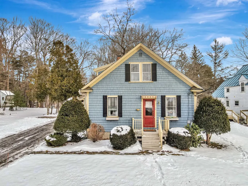 5 Pinehurst Street Augusta ME 04330